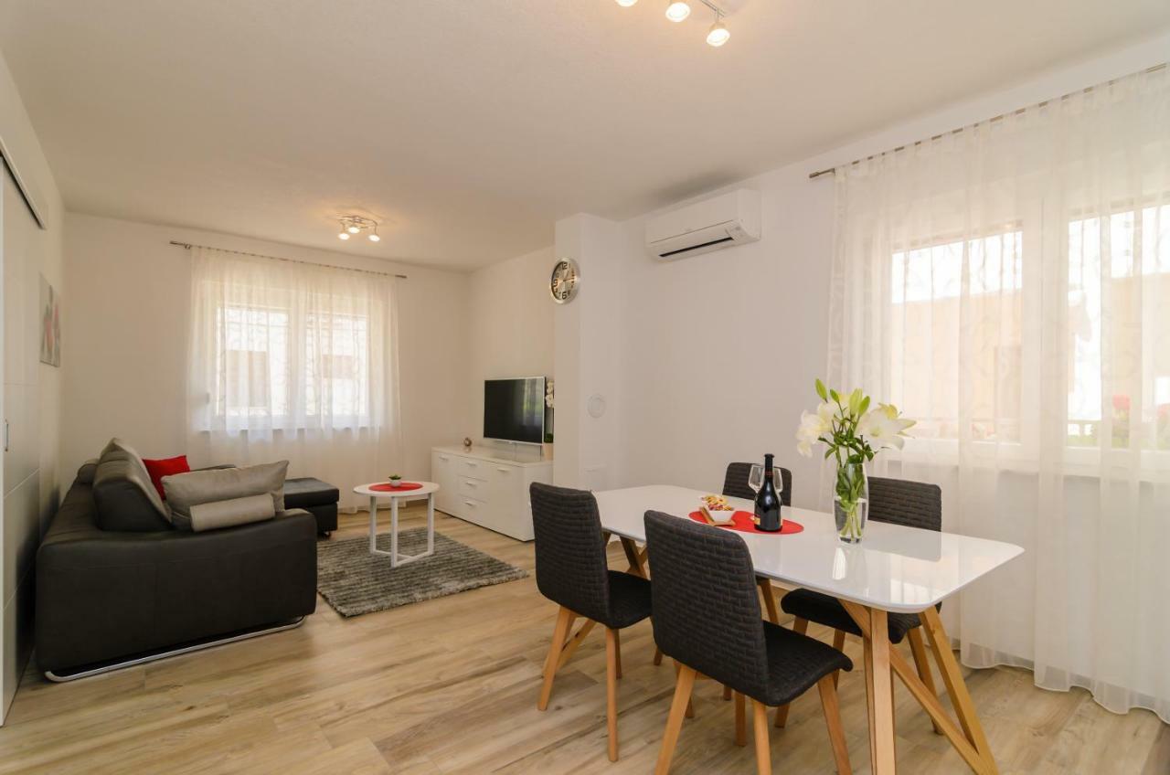 זאדאר Apartments Filip מראה חיצוני תמונה