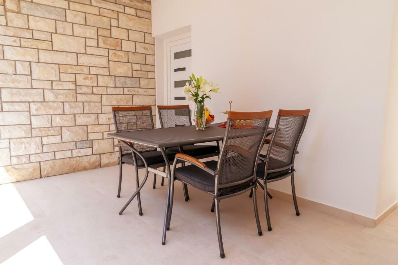 זאדאר Apartments Filip מראה חיצוני תמונה